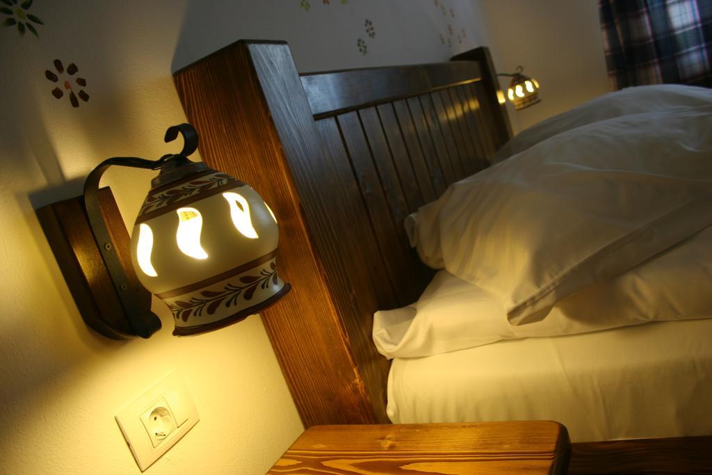 Cheile Gradistei Fundata Resort Екстериор снимка