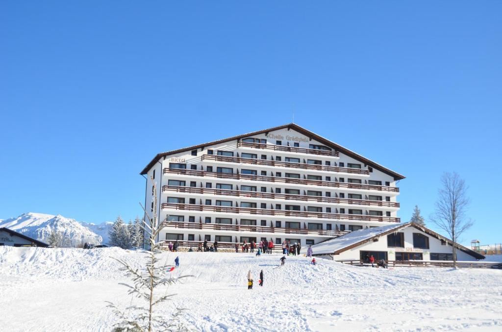 Cheile Gradistei Fundata Resort Екстериор снимка