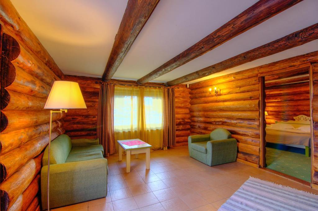 Cheile Gradistei Fundata Resort Стая снимка