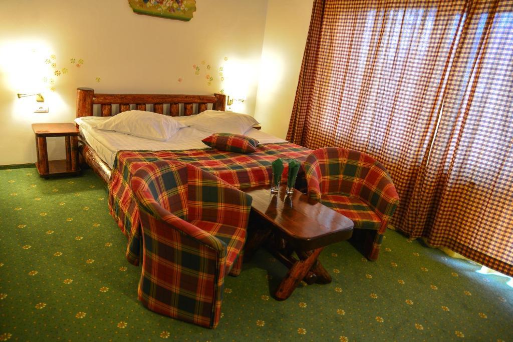 Cheile Gradistei Fundata Resort Стая снимка
